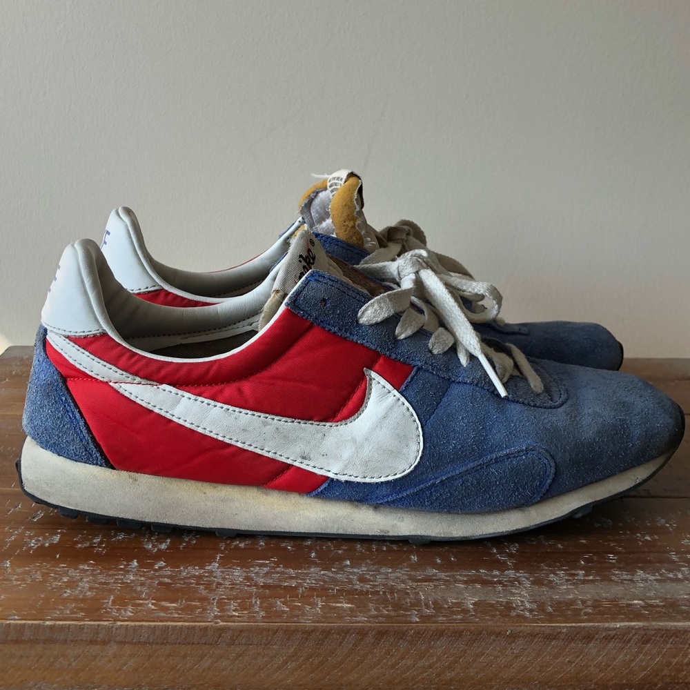 Nike Swoosh Sneakers